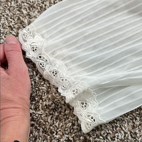 Vintage Intimo Amore Wedding Sheer Sleeve Eyelet White Satin Robe - Picture 7 of 8